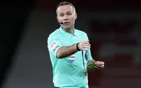 Trọng tài thân M.U sẽ bắt chính trận derby nước Anh
