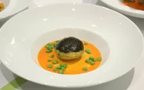 Chuyện tiêu dùng: Menu tiệc cưới hay cách trang trí "sang chảnh"?