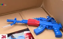 Bắt giữ gần 2.000 khẩu súng đồ chơi thuộc danh mục hàng cấm