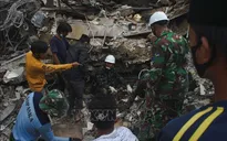 Động đất tiếp tục rung chuyển tỉnh Tây Sulawesi của Indonesia