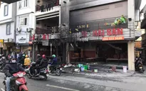 Cháy lớn ở nhà hàng lẩu 5 tầng trên phố Thượng Đình, khói lửa bốc cao hàng chục mét