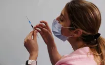 Israel đưa phụ nữ mang thai vào danh sách ưu tiên tiêm vaccine COVID-19