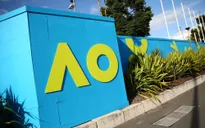 Các tay vợt ngán ngẩm bị cách ly trước thềm Australia mở rộng 2021