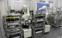 Robot hỗ trợ xét nghiệm COVID-19 tự động tại Nhật Bản