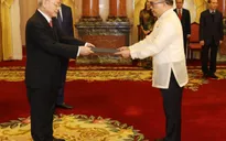 Tổng Bí thư, Chủ tịch nước Nguyễn Phú Trọng tiếp các Đại sứ trình Quốc thư