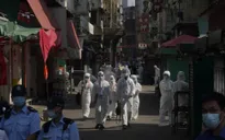Hong Kong (Trung Quốc) lần đầu tiên phong tỏa một khu vực dân cư vì COVID-19