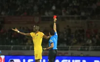 Hồng Lĩnh Hà Tĩnh phàn nàn trọng tài sau trận thua CLB TP. Hồ Chí Minh