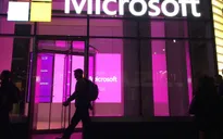 Microsoft thắng đậm