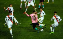 Messi tỏa sáng, Barcelona ngược dòng vào tứ kết Cúp nhà Vua Tây Ban Nha