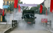 Phun hóa chất khử khuẩn tại xã Lâm Thao (Bắc Ninh)