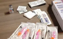 Mỹ xem xét giảm nửa liều vaccine để tiêm cho nhiều người hơn