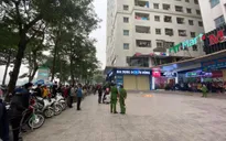 Người đàn ông rơi từ tầng cao chung cư Linh Đàm tử vong
