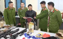 Bắt đối tượng tàng trữ ma túy, thu giữ số lượng lớn vũ khí