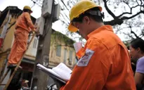 Nắng nóng gay gắt, tiêu thụ điện cao kỷ lục