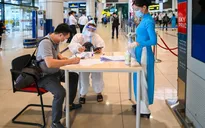 Hà Nội và các tỉnh thành khác quy định thế nào về cách ly người đi máy bay?