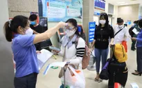 Khách đi máy bay, tàu hỏa không phải ký cam kết phòng dịch COVID-19