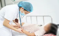 Cảnh báo: Trẻ nhập viện nguy kịch, nguy cơ tử vong do tự điều trị sốt xuất huyết tại nhà