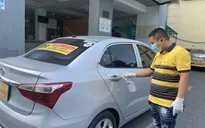 "Đói khách", nhiều tài xế "khóc" vì không đủ bù tiền xăng, phí xét nghiệm