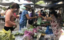 Đi chợ trong tình hình mới: Mua nhanh, bán lẹ