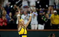Indian Wells | Tiếp đà hồi sinh, Azarenka hạ Ostapenko để thẳng tiến vào chung kết