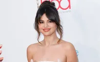 Selena Gomez: Áp lực vì phải trở thành "tấm gương tốt"