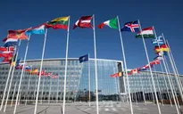 Leo thang căng thẳng ngoại giao Nga - NATO