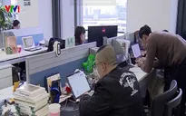 Người lao động Trung Quốc phản đối "văn hóa làm việc 996"