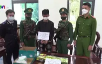Bắt giữ thanh niên 19 tuổi vận chuyển 4kg ma túy đá