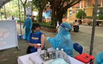Những mũi tiêm vaccine COVID-19 đầu tiên cho trẻ em dưới 18 tuổi ở TP Hồ Chí Minh