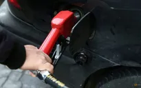 Tấn công mạng gây gián đoạn hoạt động bán xăng khắp Iran