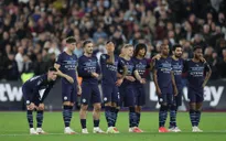 Manchester City dừng bước tại cúp Liên đoàn Anh