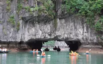 Cát Bà đón khách nội thành