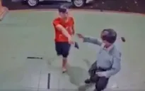Đình chỉ công tác đại úy ông an chĩa súng vào nhân viên y tế