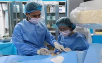 Can thiệp bít động mạch bằng dù cho trẻ mắc bệnh tim bẩm sinh