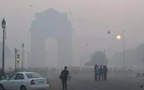 Hít thở không khí ô nhiễm ở New Delhi giống như hút 20 điếu thuốc/ngày