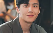 Bạn gái cũ của Kim Seon Ho là người đề nghị phá thai vì muốn tập trung kiếm tiền