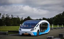 Motorhome chạy hoàn toàn bằng năng lượng mặt trời đầu tiên trên thế giới