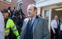 Kevin Spacey phải trả 31 USD vi phạm thỏa thuận "House of Cards" do bê bối tình dục