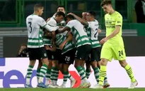 UEFA Champions League | Thua Sporting Lisbon, Dortmund xuống chơi tại Europa League
