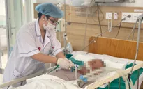 Ngộ độc cồn công nghiệp: Nhiều bệnh nhân hôn mê, tổn thương não; có trường hợp tử vong