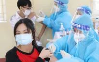 Phú Thọ đồng loạt tiêm vaccine phòng COVID-19 cho trẻ từ 12 đến 17 tuổi