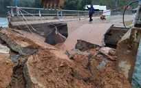 Huyện Nam Trà My, Quảng Nam khắc phục sạt lở sau mưa lũ