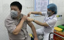 Tiêm mũi 3 cho người hơn 50 tuổi đã tiêm mũi 2 được 6 tháng