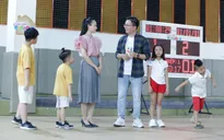 Cuộc chiến nuôi con: Cùng con trải nghiệm và vượt qua tính hơn thua
