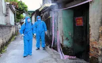 Quảng Ninh phê bình ngành giáo dục vì nhiều giáo viên, học sinh không đeo khẩu trang