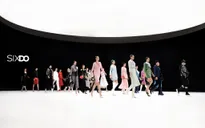 Nhà thiết kế Việt chuyển dịch show diễn thời trang trong mùa dịch