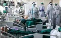 Dịch bệnh COVID-19 tiếp tục diễn biến nghiêm trọng tại Nga
