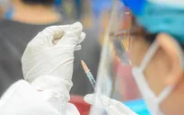 Đẩy nhanh tiêm vaccine phòng COVID-19 cho nhóm nguy cơ cao
