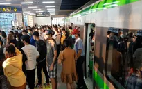 80.000 lượt khách đi tàu Cát Linh - Hà Đông 2 ngày đầu: Quá đông sẽ phải đóng cửa ga