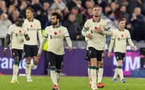 Liverpool nhận thất bại đầu tiên của mùa giải